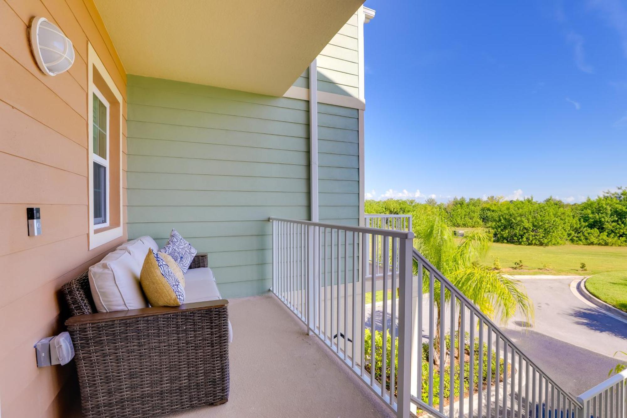 Coastal-Zen Ruskin Retreat Less Than 1 Mi To Beach! Exterior photo